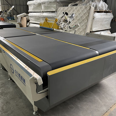 Het automatische Wegknippen 3.37KW automatiseerde Automatische de Randmachine 50500mm van de Matrasband het Naaien Dikte