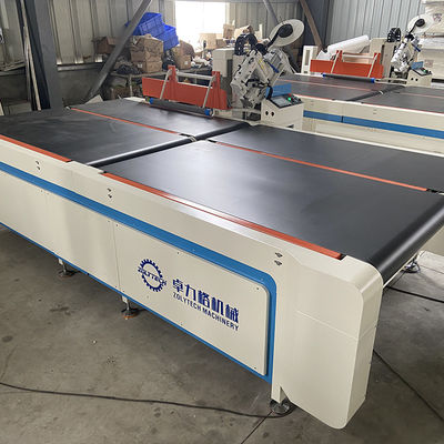 Van de de matrasband van ZOLYTECH 15-20pcs/h de randmachine het automatische wegknippen voor beginners zlt-TE4A scherpende naaimachine