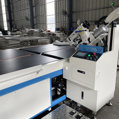 Gemakkelijke Werkende Automatische het Wegknippen de Randmachine 50500mm van de Matrasband het Naaien Dikte